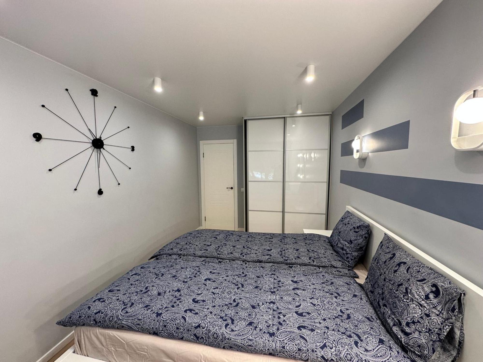 Parkside Escape: Stylish 1-Br Lejlighed Riga Eksteriør billede